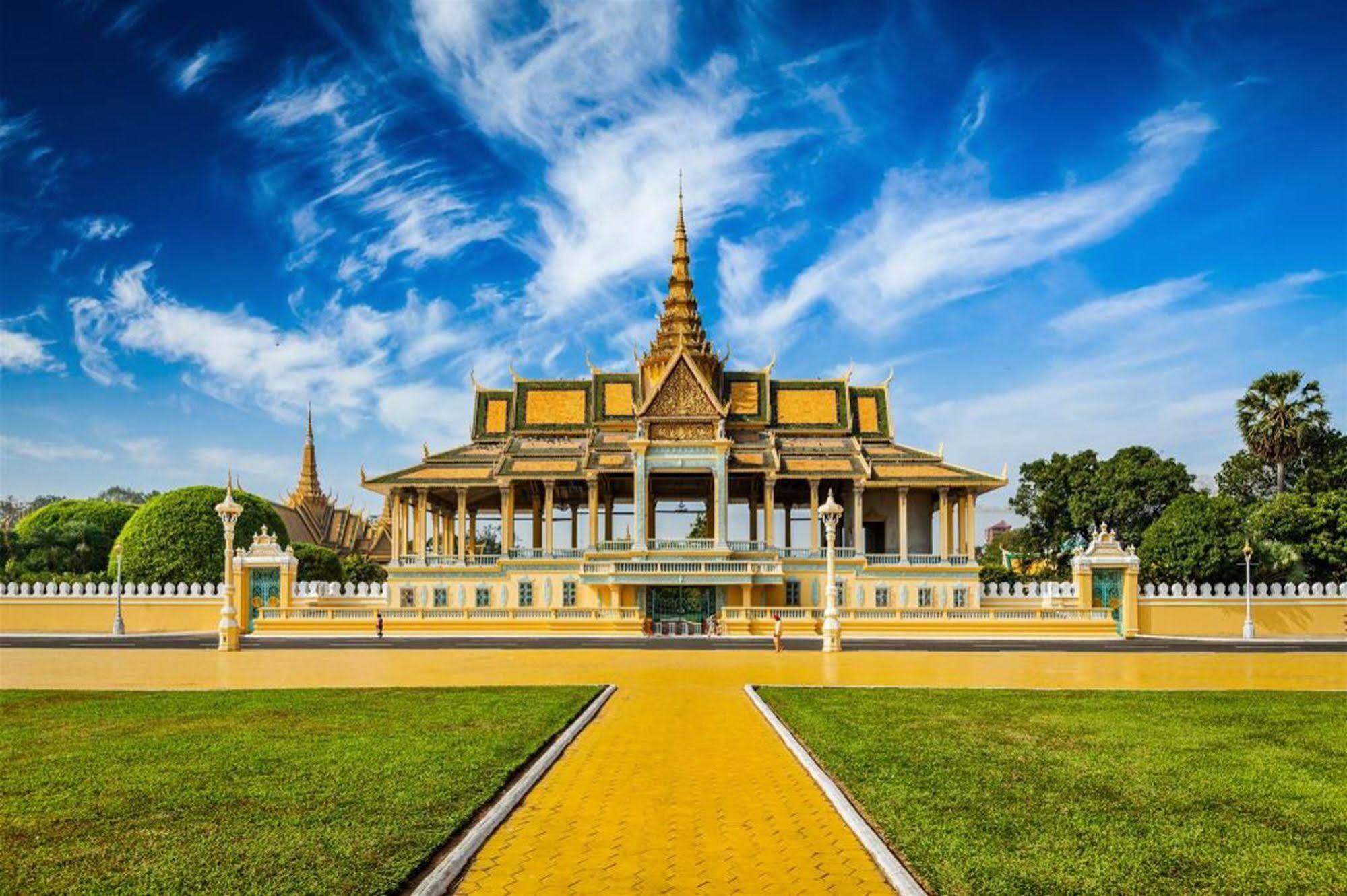 Sovanphum Guesthouse And Restaurant Phnom Penh Ngoại thất bức ảnh